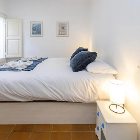 A Pie De Playa, Casa De Pescadores En Calella דירה *
